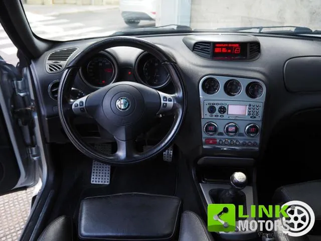 Alfa Romeo 156 GTA 3.2 V6 24v - Foto 10