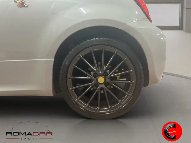 Abarth 695 1.4 Turbo T-Jet 180 CV SEDILI SABELT - Foto 8