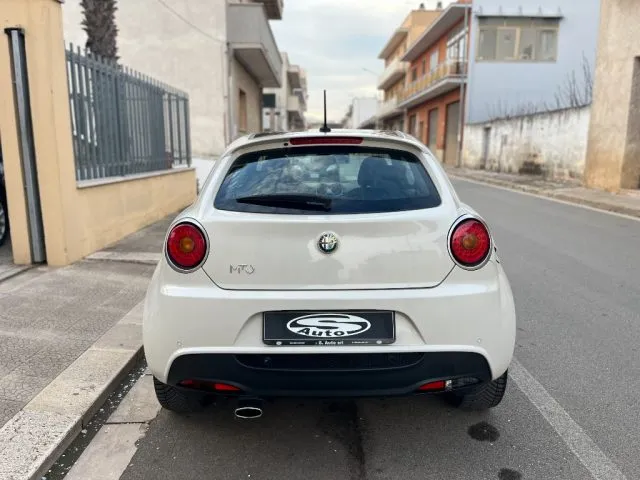 Alfa Romeo MiTo MiTo 1.3 JTDm 85 CV S&S Junior - Foto 6