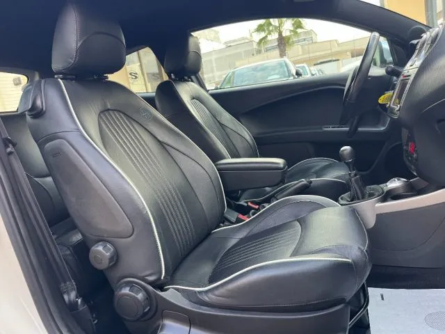 Alfa Romeo MiTo MiTo 1.3 JTDm 85 CV S&S Junior - Foto 10
