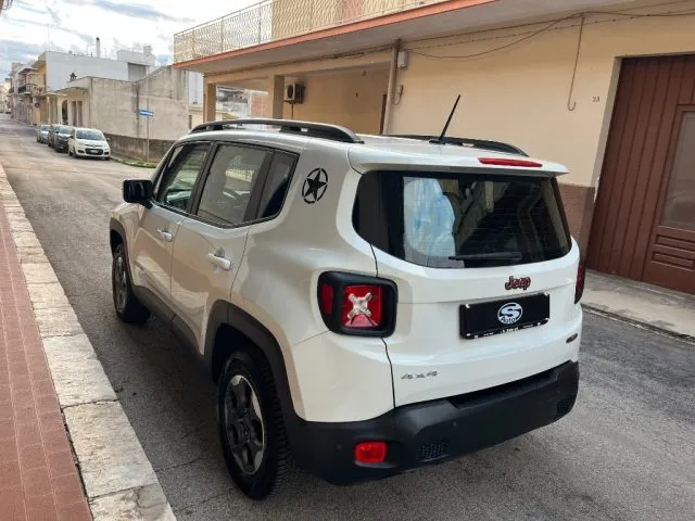 Jeep Renegade Renegade 2.0 Mjt 140 CV 4WD AD.Longitude - Foto 9
