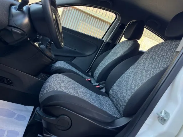 Lancia Ypsilon 1.0 5p Hybrid Silver - Foto 12