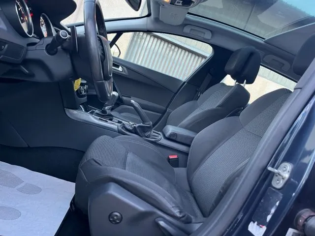 Peugeot 508 508 1.6 e-HDi 115 ETG6 S&S SW Ciel All. - Foto 12