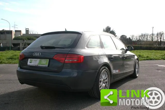 Audi A4 Avant 2.0 TDI 143CV F.AP. multitronic Advanced - Foto 9