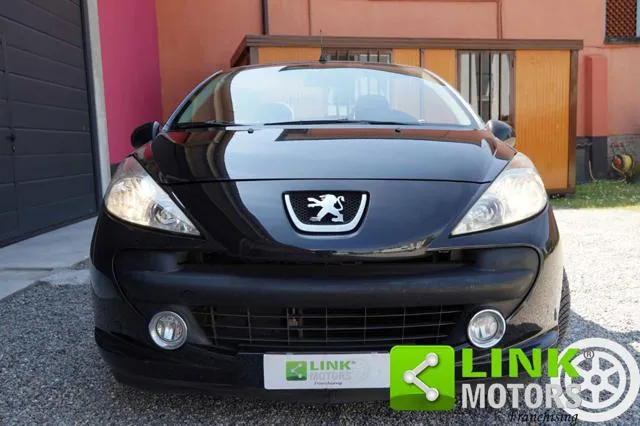 Peugeot 207 207 1.6 VTi 120 CV CC Féline - Foto 2