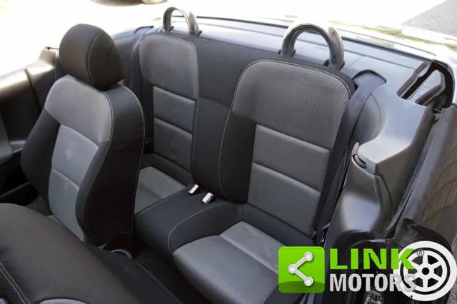 Peugeot 207 207 1.6 VTi 120 CV CC Féline - Foto 9