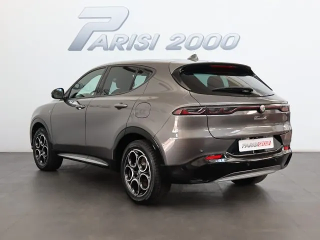 Alfa Romeo Tonale 1.3 280CV PHEV AT6 Q4 Ti *PROMO PARISI GROUP* - Foto 4