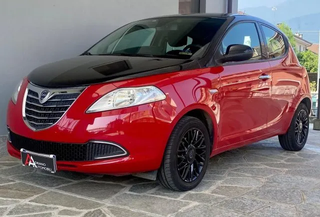 Lancia Ypsilon Ypsilon 1.3 MJT 95 CV 5p. S&S Platinum - Foto 15