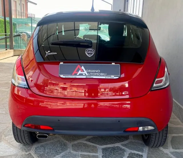 Lancia Ypsilon Ypsilon 1.3 MJT 95 CV 5p. S&S Platinum - Foto 17