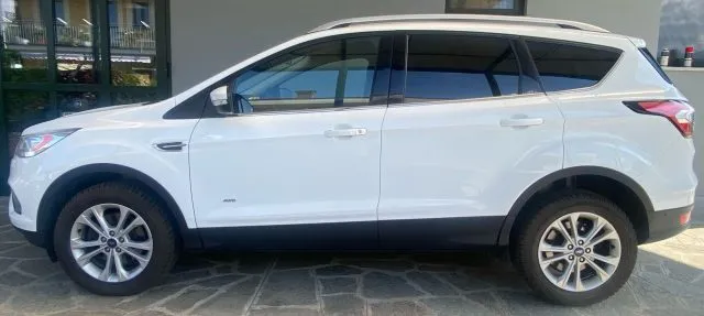 Ford Kuga 2.0 TDCI 150 CV Start&Stop 4WD Titanium - Foto 2
