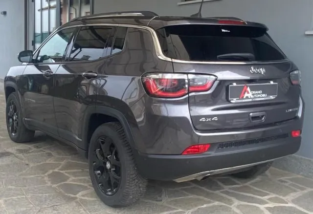 Jeep Compass Compass 2.0 Mjt II 4WD Limited - Foto 17