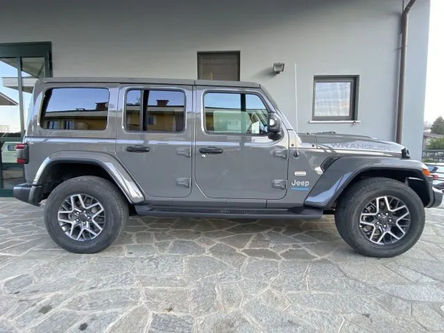 Jeep Wrangler Unlimited 2.0 PHEV ATX 4xe Sahara - Foto 6