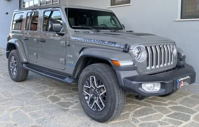 Jeep Wrangler Unlimited 2.0 PHEV ATX 4xe Sahara - Foto 7