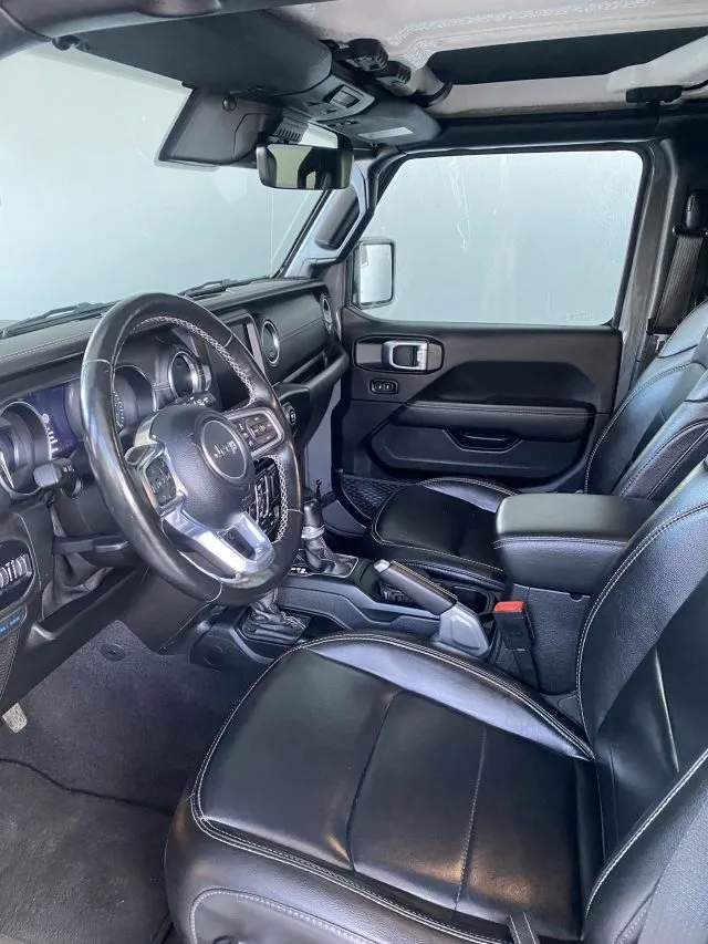 Jeep Wrangler Unlimited 2.0 PHEV ATX 4xe Sahara - Foto 10