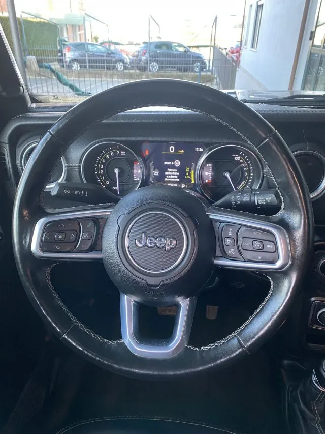 Jeep Wrangler Unlimited 2.0 PHEV ATX 4xe Sahara - Foto 12