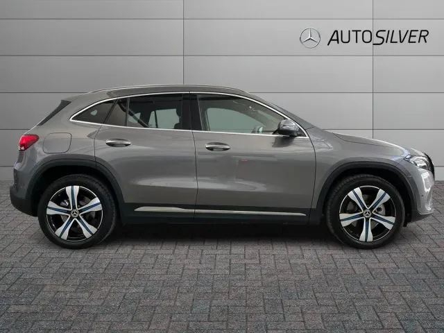 Mercedes-Benz EQA 250+ Sport Plus - Foto 5