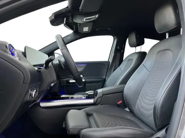 Mercedes-Benz EQA 250+ Sport Plus - Foto 10