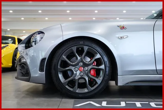 Abarth 124 Spider 124 Spider 1.4 Turbo MultiAir AT 170 CV - Foto 8