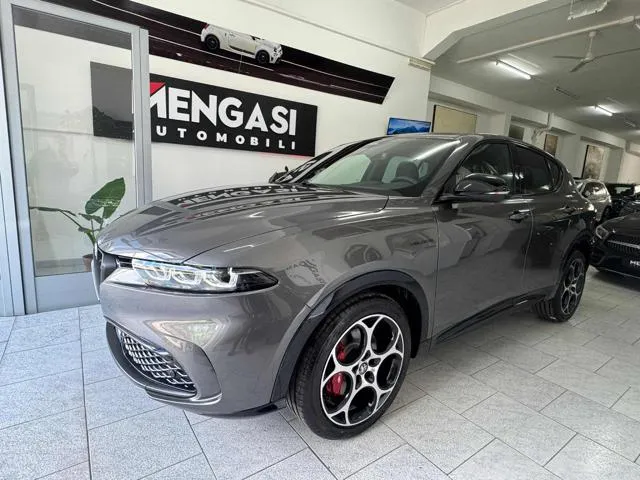 Alfa Romeo Tonale 1.5 160 CV MHEV TCT7 Veloce - Foto 2