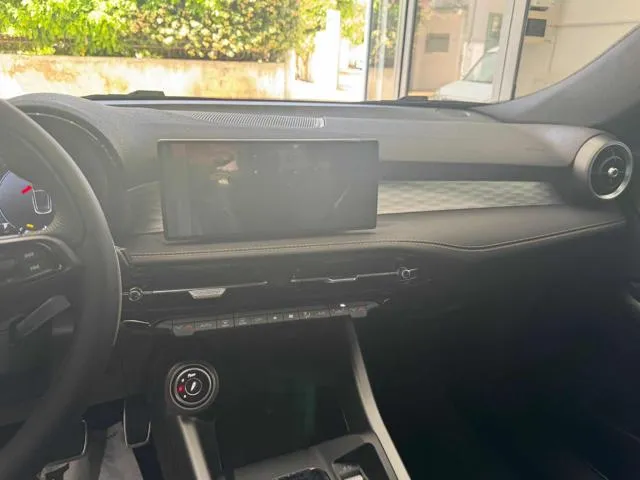 Alfa Romeo Tonale 1.5 160 CV MHEV TCT7 Veloce - Foto 8
