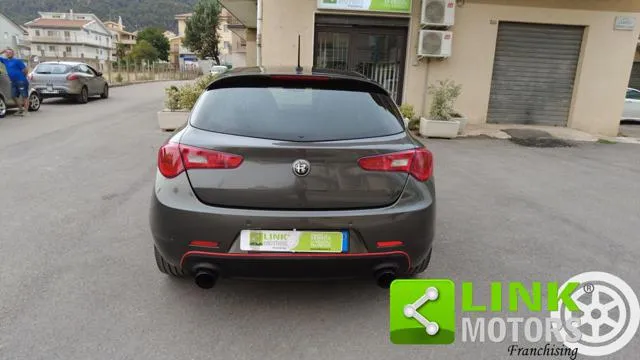 Alfa Romeo Giulietta Giulietta 1750 Turbo TCT Quadr. Verde - Foto 9