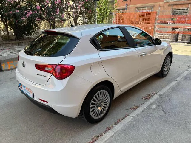 Alfa Romeo Giulietta Giulietta 1.4 Turbo 120 CV - Foto 5