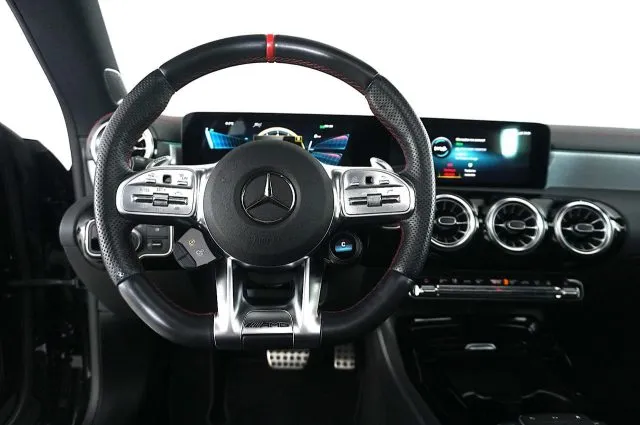 Mercedes-Benz CLA 35 AMG 35 AMG SHOOTING BRAKE - Foto 8