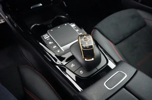 Mercedes-Benz CLA 35 AMG 35 AMG SHOOTING BRAKE - Foto 13
