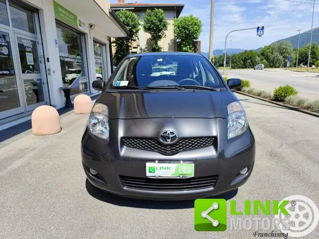 Toyota Yaris 1.3 5 porte M-MT Sol NEOPATENTATI GARANZIA INCL. - Foto 2