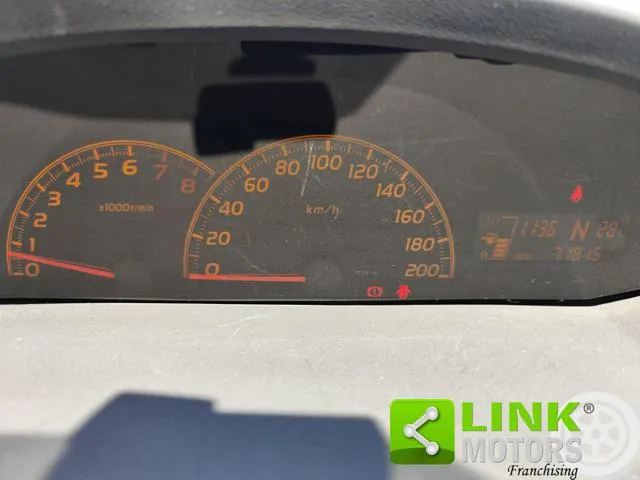 Toyota Yaris 1.3 5 porte M-MT Sol NEOPATENTATI GARANZIA INCL. - Foto 8