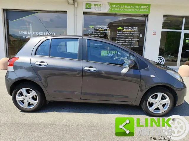 Toyota Yaris 1.3 5 porte M-MT Sol NEOPATENTATI GARANZIA INCL. - Foto 12
