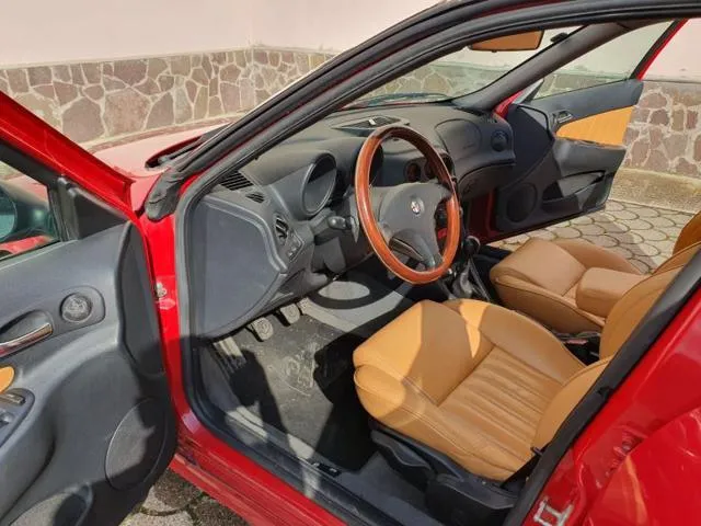 Alfa Romeo 156 2.5i V6 24V cat Sportwagon Distinctive - Foto 6