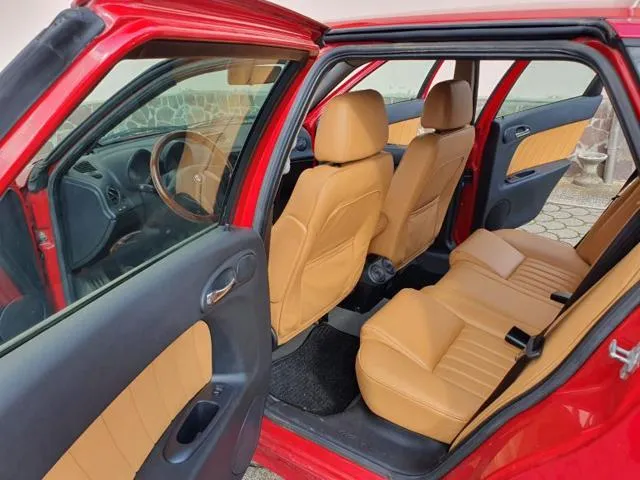 Alfa Romeo 156 2.5i V6 24V cat Sportwagon Distinctive - Foto 10