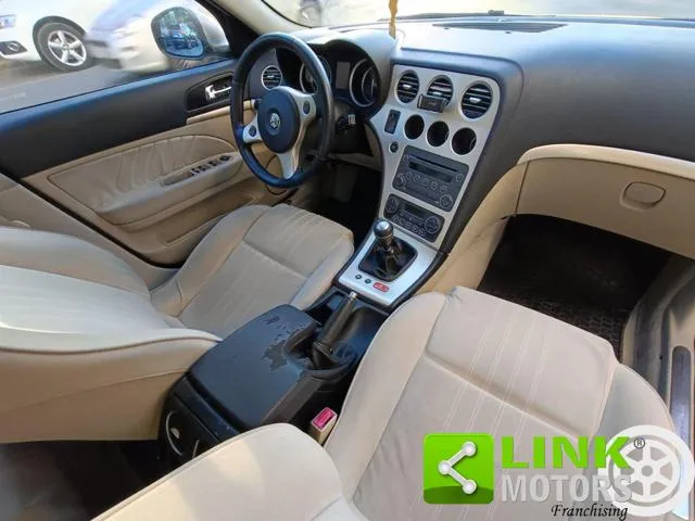 Alfa Romeo 159 159 1.9 JTDm 16V - Foto 5