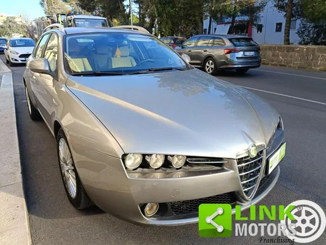 Alfa Romeo 159 159 1.9 JTDm 16V - Foto 10