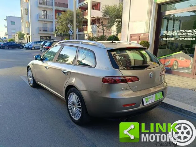 Alfa Romeo 159 159 1.9 JTDm 16V - Foto 13