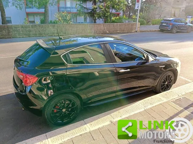 Alfa Romeo Giulietta Giulietta 2.0 JTDm-2 140 CV Distinctive - Foto 4