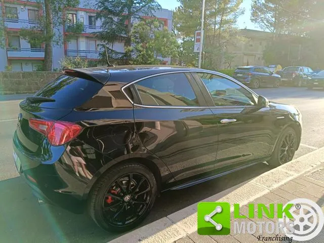 Alfa Romeo Giulietta Giulietta 2.0 JTDm-2 140 CV Distinctive - Foto 9