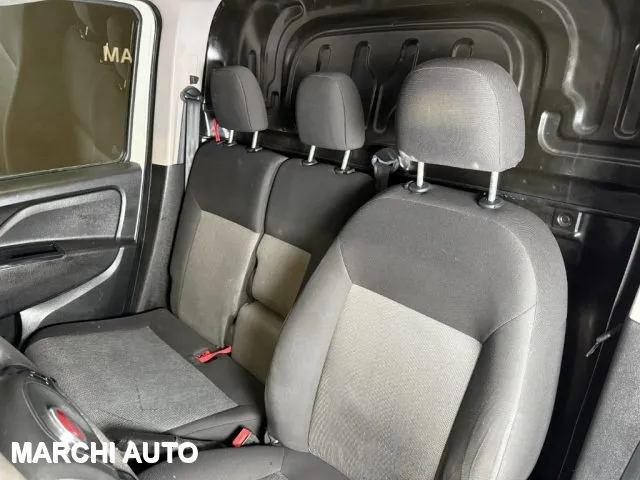 Fiat Doblo (Prezzo Iva Escl.) 1.6 MJT 105CV PC-TN SX - Foto 11