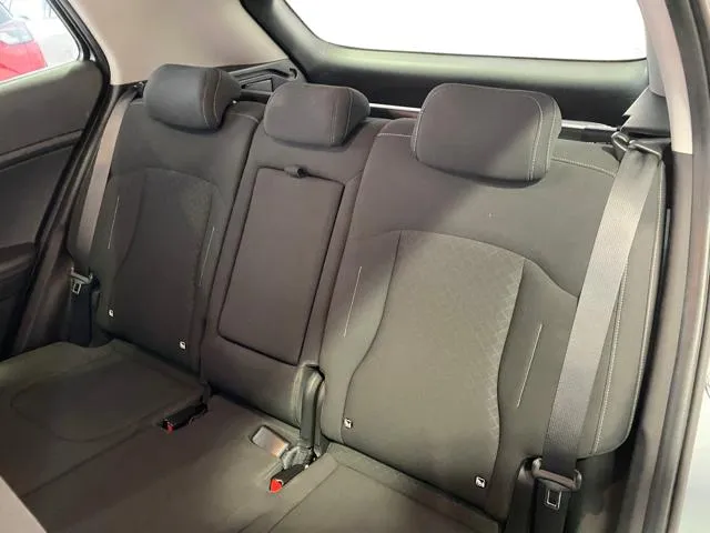 Kia Sportage 1.6 CRDI 136 CV 2WD Mild Hybrid Business Class - Foto 9