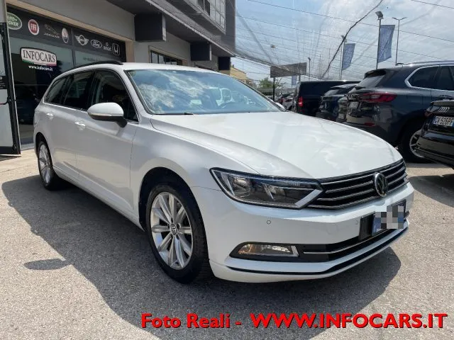 Volkswagen Passat Variant 2.0 TDI Business BlueMotion Tech. PROMO !! - Foto 1