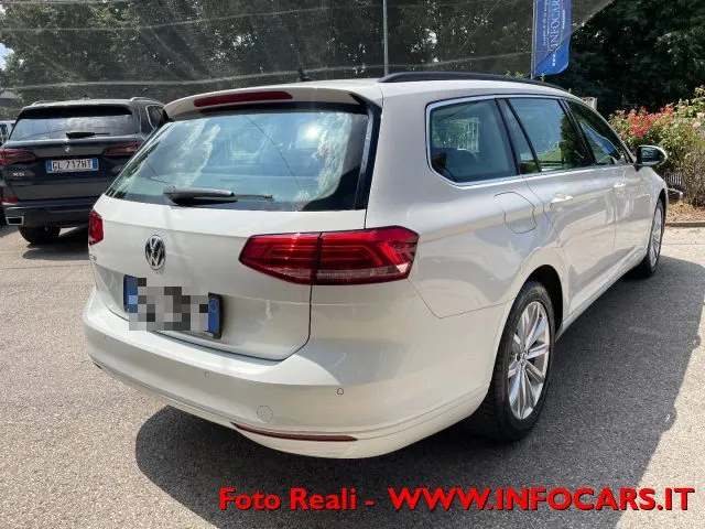 Volkswagen Passat Variant 2.0 TDI Business BlueMotion Tech. PROMO !! - Foto 2