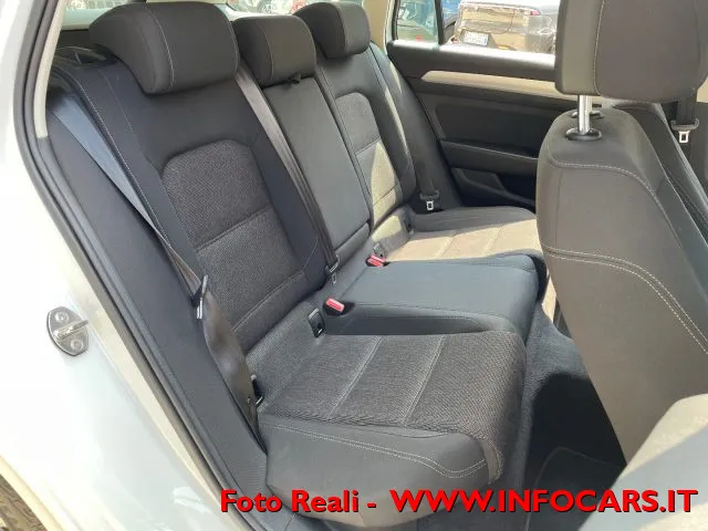 Volkswagen Passat Variant 2.0 TDI Business BlueMotion Tech. PROMO !! - Foto 8