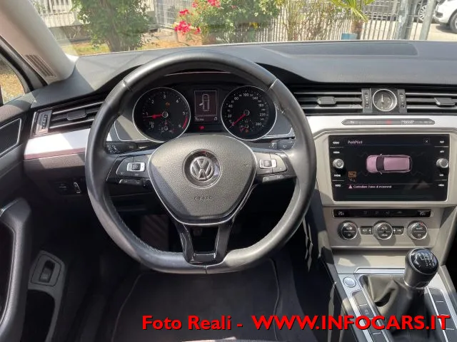 Volkswagen Passat Variant 2.0 TDI Business BlueMotion Tech. PROMO !! - Foto 14