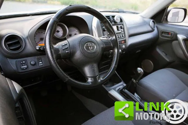 Toyota RAV 4 2.0 Tdi 116CV D-4D 5 Porte ? 2003 - Foto 7