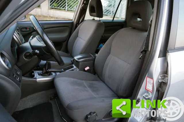 Toyota RAV 4 2.0 Tdi 116CV D-4D 5 Porte ? 2003 - Foto 9