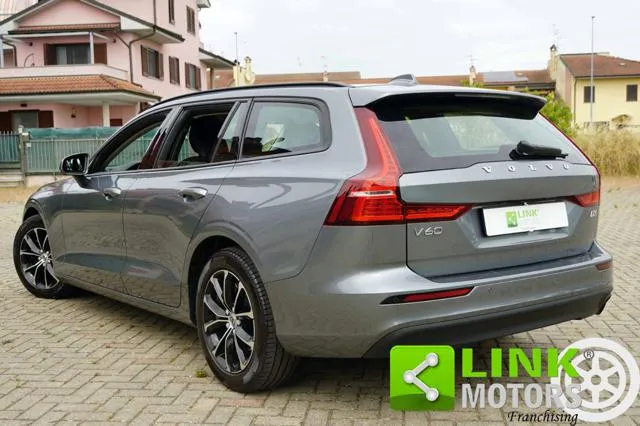 Volvo V60 2.0 D3 150 CV Geartronic Business 2020 - 78.000KM - Foto 2