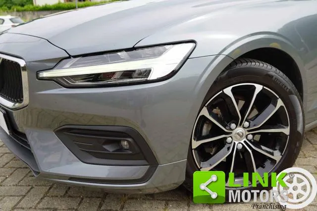 Volvo V60 2.0 D3 150 CV Geartronic Business 2020 - 78.000KM - Foto 8