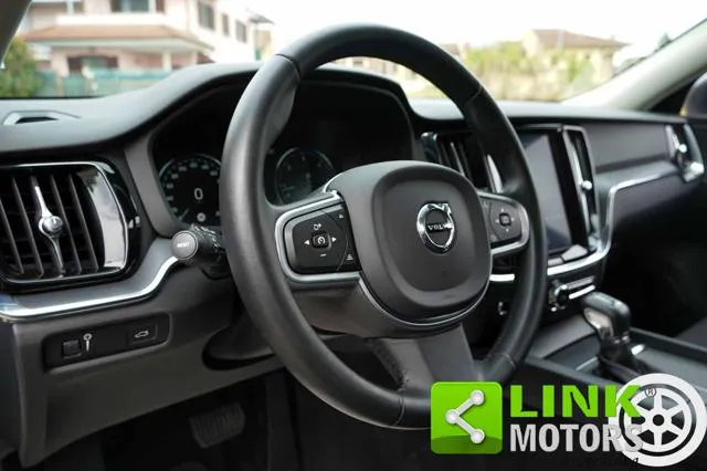 Volvo V60 2.0 D3 150 CV Geartronic Business 2020 - 78.000KM - Foto 14