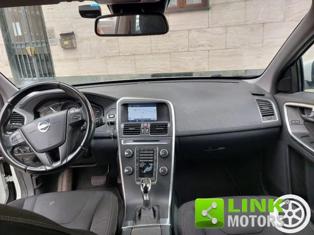 Volvo XC60 D3 Geartronic Momentum - Foto 4